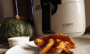 Bastoncini di zucca croccanti e speziati- AirFryer Caso Design